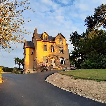 La Garenne Bed and Breakfast Bricquebec Eksteriør billede