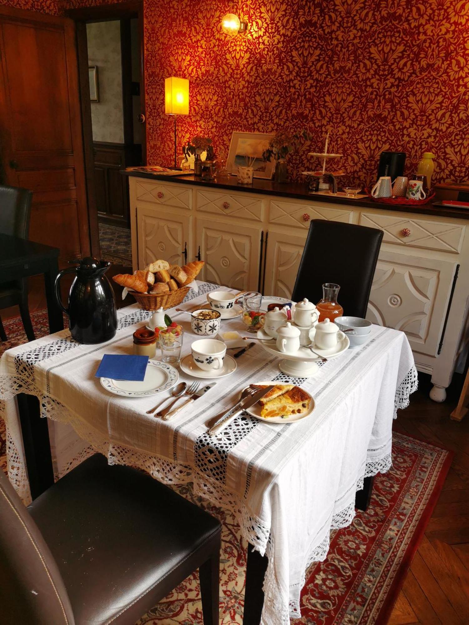 La Garenne Bed and Breakfast Bricquebec Eksteriør billede