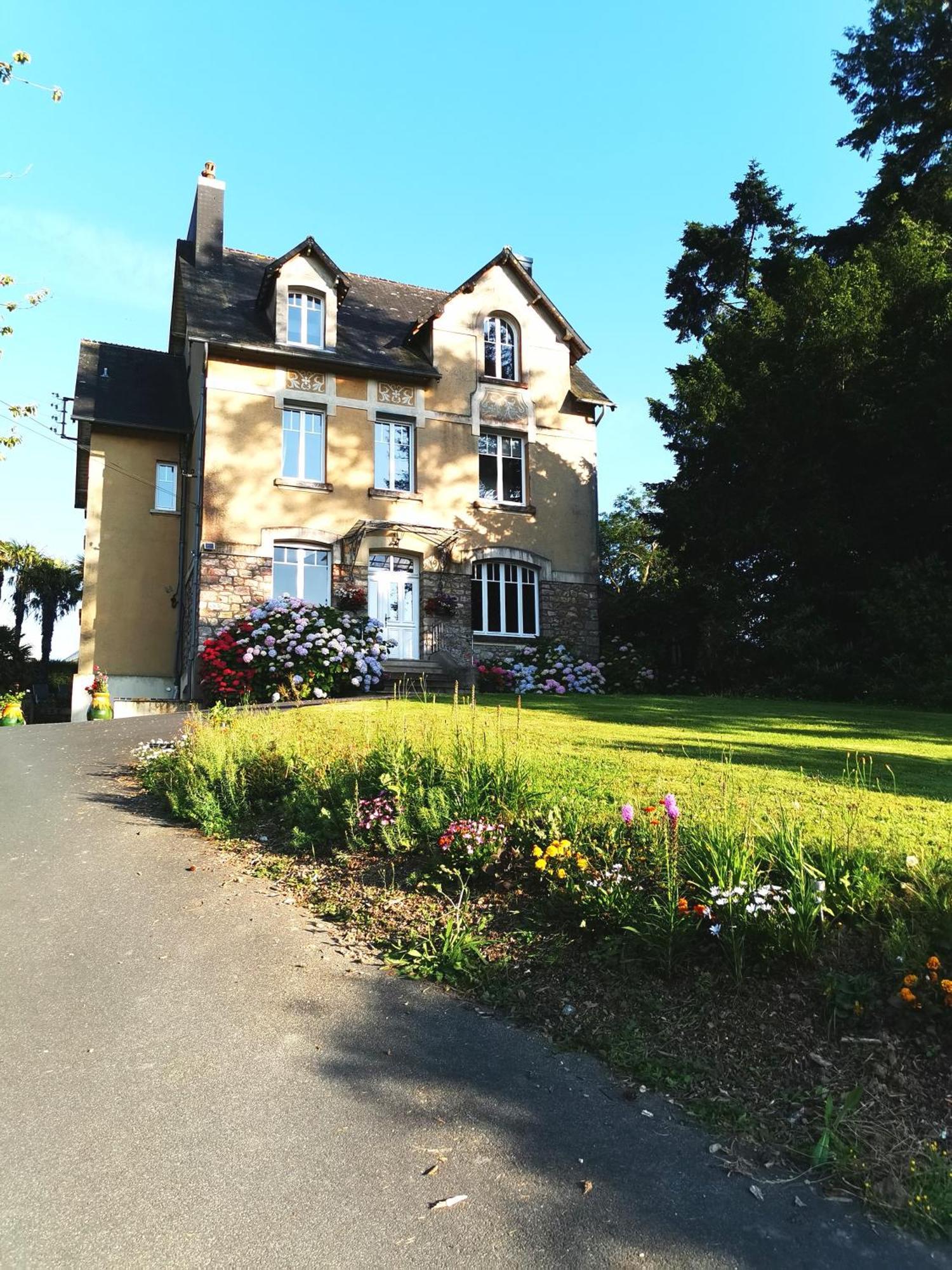 La Garenne Bed and Breakfast Bricquebec Eksteriør billede